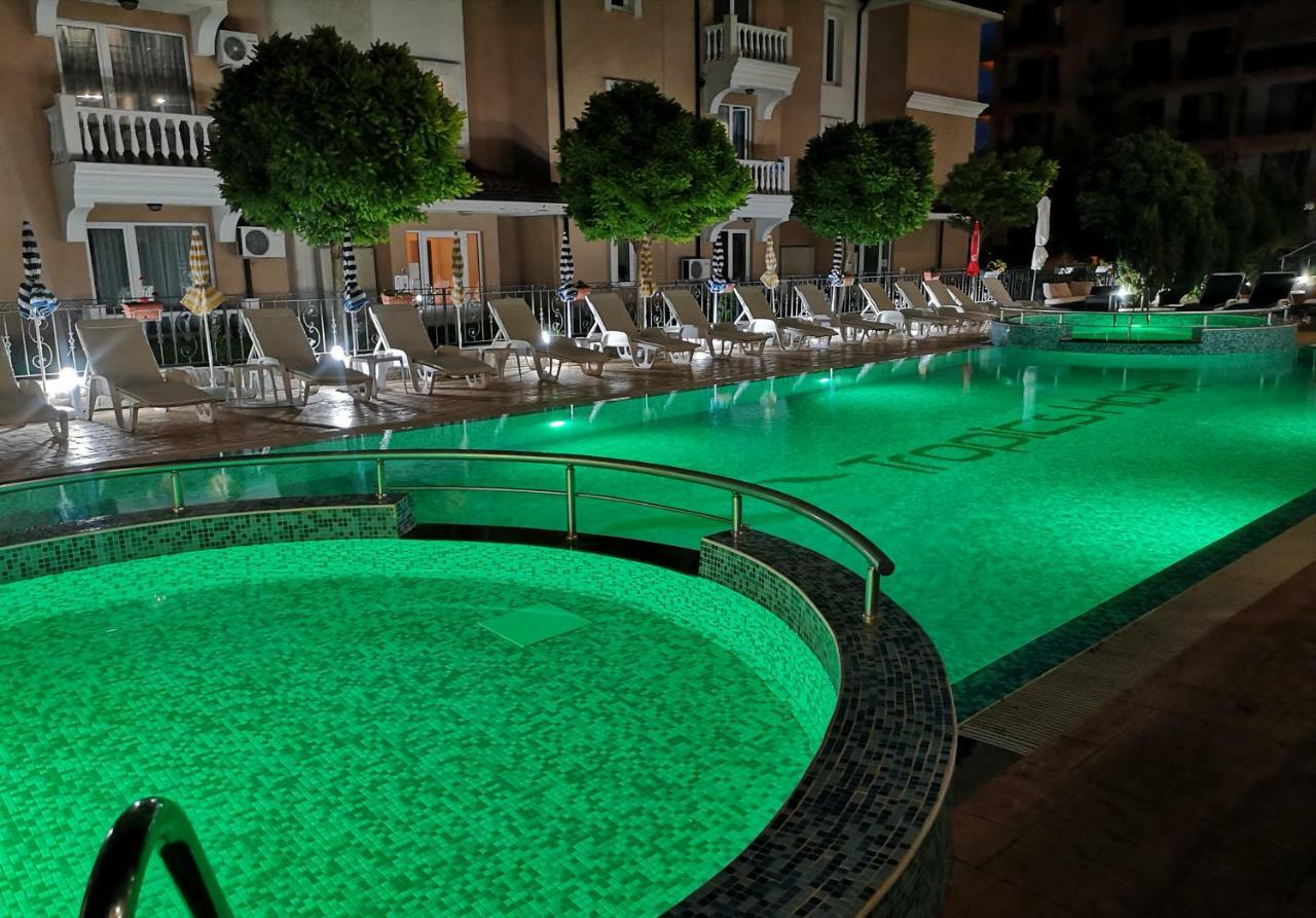 Tropics Hotel Sveti Vlas Extérieur photo